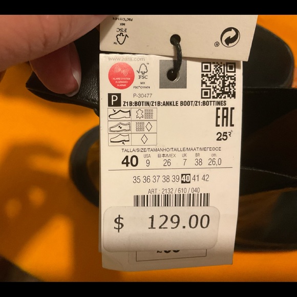 Zara Black Leather Chelsea Boot Size 9/40, NWT - NWOB - Picture 10 of 16